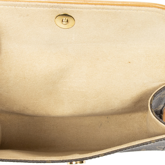 Louis Vuitton Florentine - Picture 3 of 5